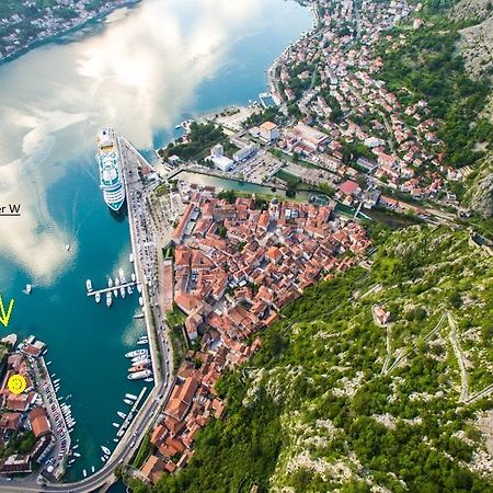 Ferienwohnung Kotor Center W Exterior foto