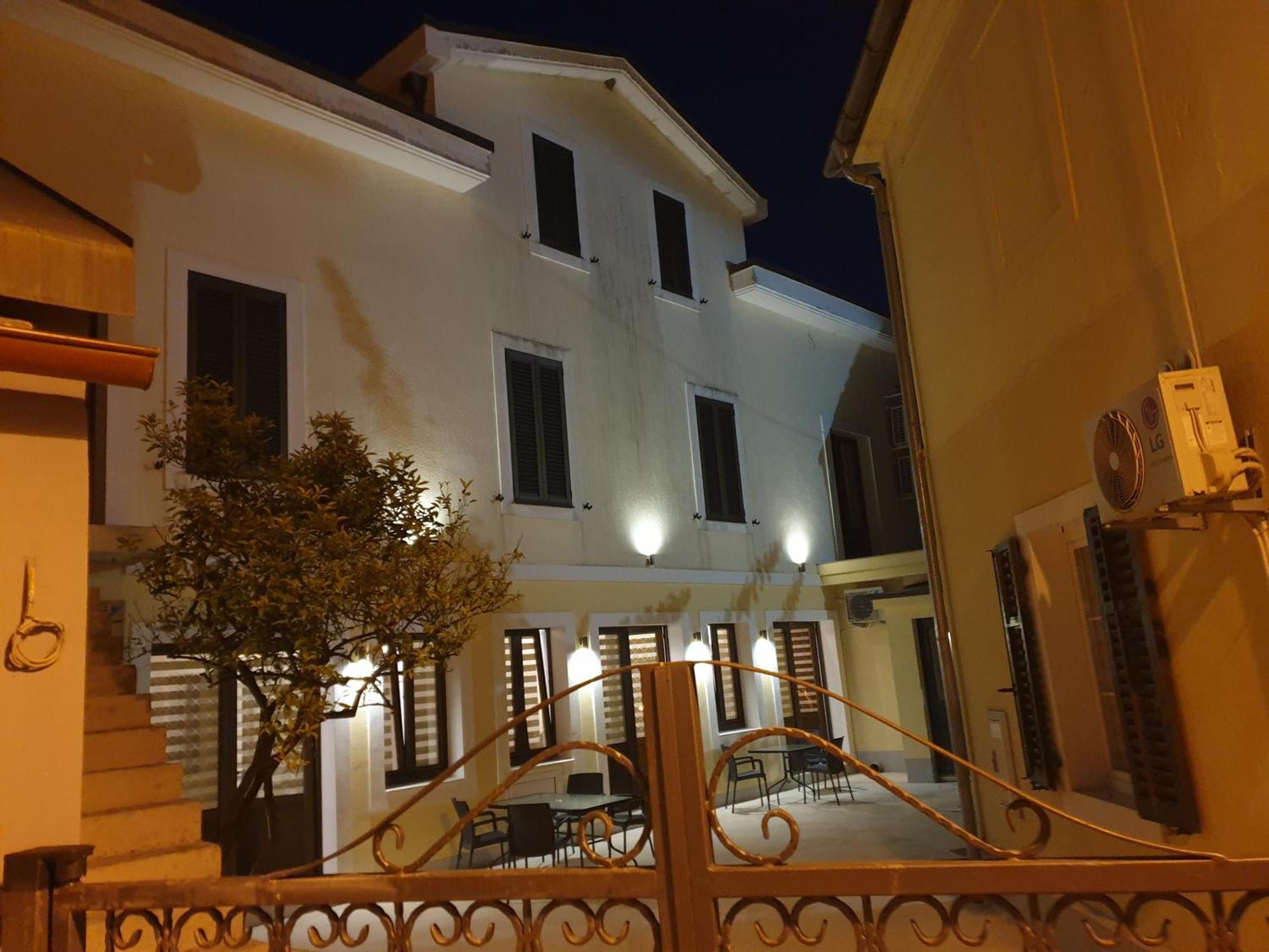 Ferienwohnung Kotor Center W Zimmer foto
